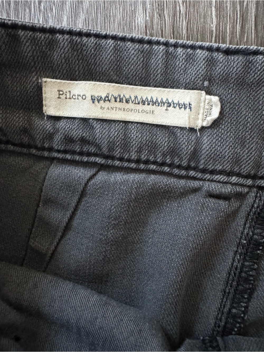 Anthropologie Pilcro Womens 28 Gray Pleated Wide Leg Palazzo Jeans High Rise - Picture 4 of 10